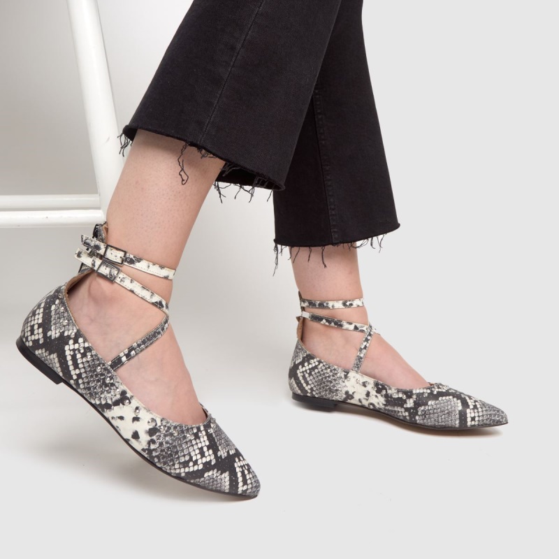 Schuh Laney Point Stud Flats Dr.martens Botas Beige-marrón