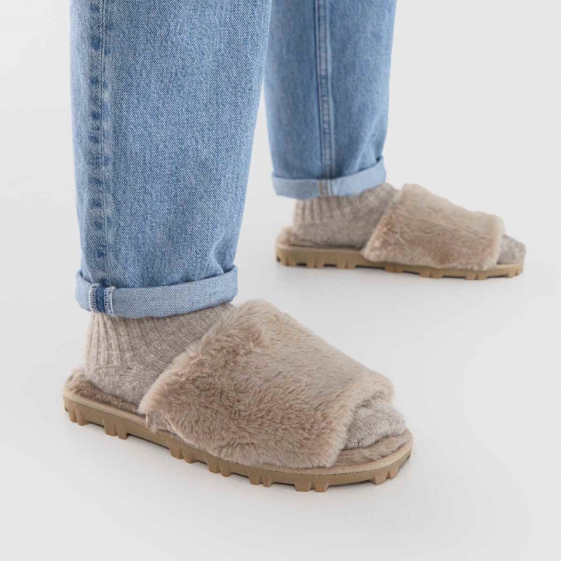 Schuh Hattie Fur Mule Slippers Dr.martens Botas Beige