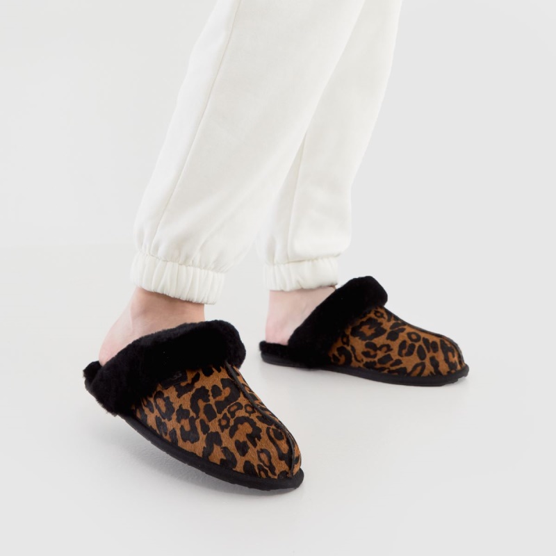 Pantuflas Ugg Scuffette Ii Negras-marrones Dr.martens Botas