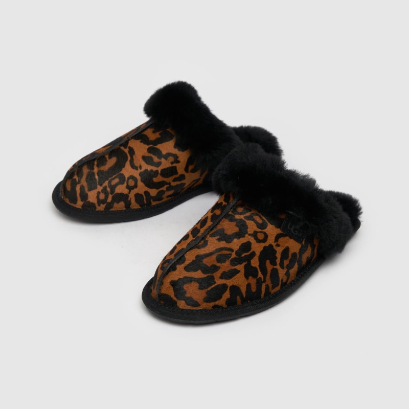 Pantuflas Ugg Scuffette Ii Negras-marrones Dr.martens Botas