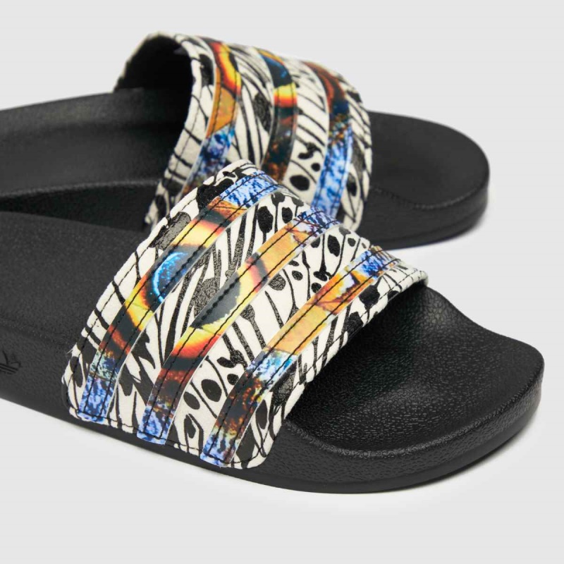 Adidas Adilette Sandalias Dr.martens Negro Piedra Botas