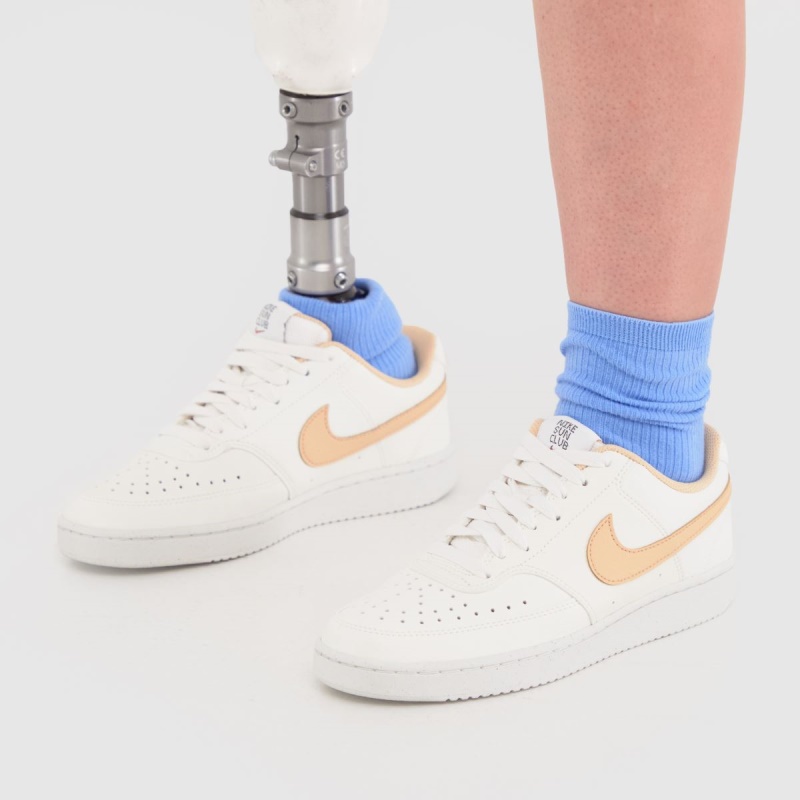 Dr.martens Botas Blanco-naranja Nike Court Vision Next Nature Trainers