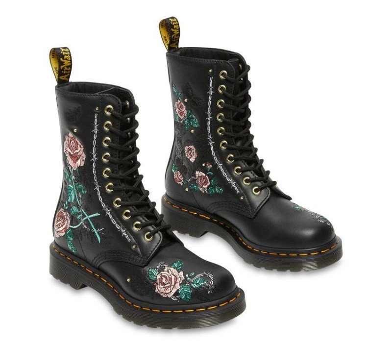 Botas Con Cadena Vonda 1490 De Napa Negra De Dr. Martens