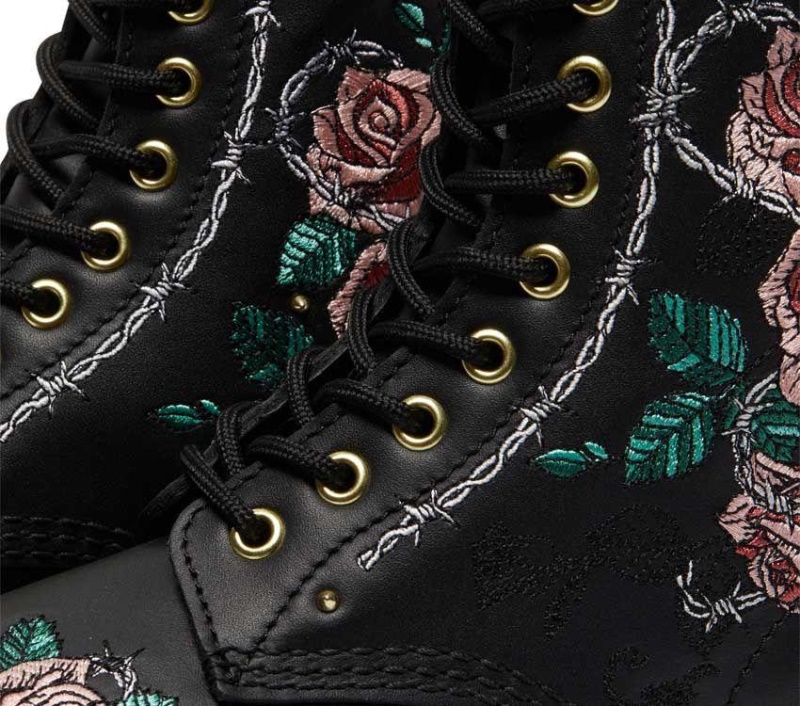 Botas Con Cadena Vonda 1490 De Napa Negra De Dr. Martens