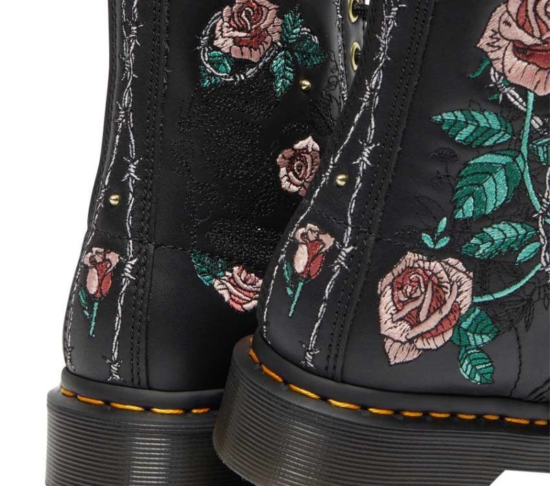 Botas Con Cadena Vonda 1490 De Napa Negra De Dr. Martens