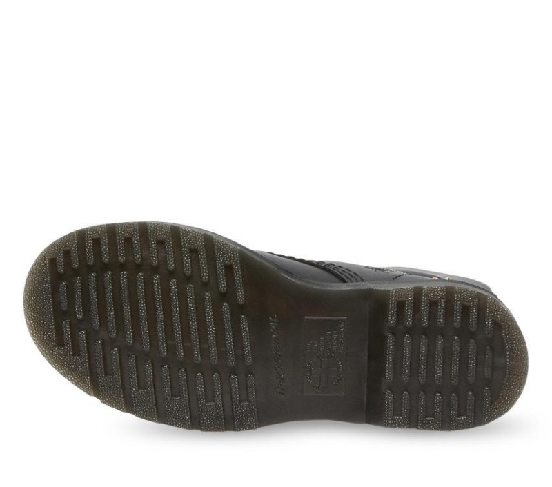 Botas Con Cadena Vonda 1490 De Napa Negra De Dr. Martens