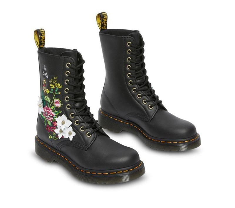 1490 Floral Bloom Dr.martens Botas Negras
