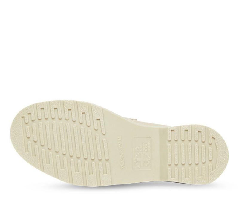 Botas Dr.martens Mocasín Con Borlas Adrian E.h Suede Arena Cálida E.h Suede