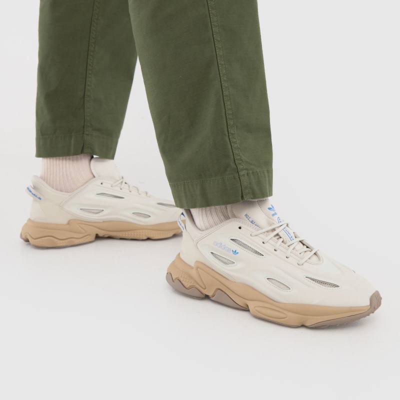 Dr.martens Beige Adidas Ozweego Botas De Deporte Celox