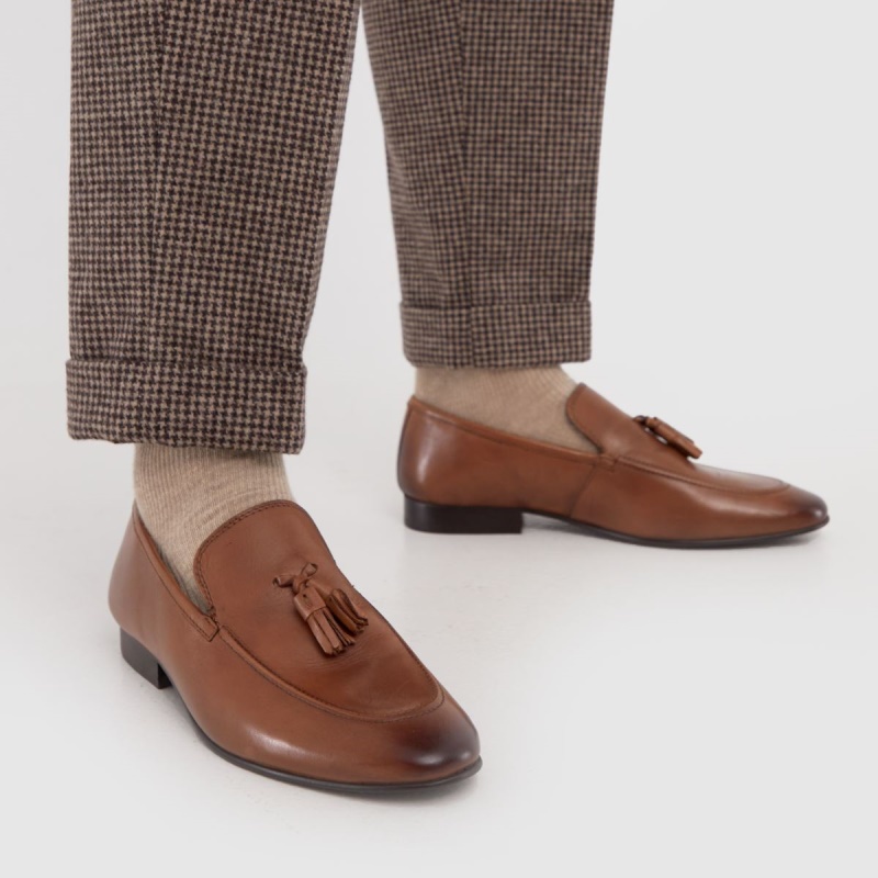 Mocasines Con Borlas Rhett Schuh Dr.martens Botas Tan