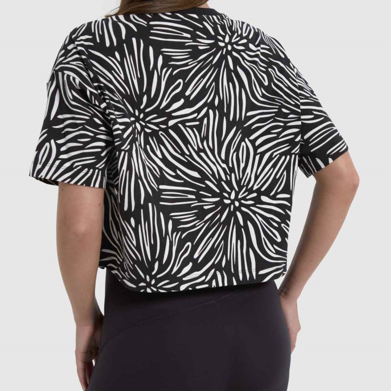 Camiseta Converse Animalier Allover Boxy Negra Dr.martens Botas