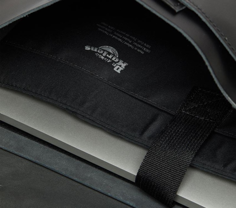 Bolso Messenger Negro Kiev-black Smooth Dr.martens Botas Box